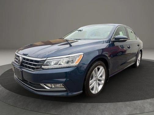 2018 Volkswagen Passat 2.0T SE