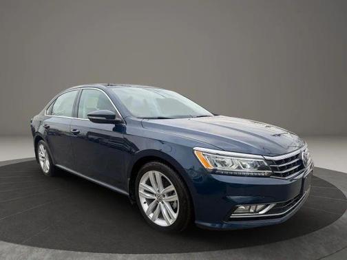 2018 Volkswagen Passat 2.0T SE