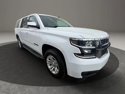 White 2015 Chevrolet Suburban 1500 LT