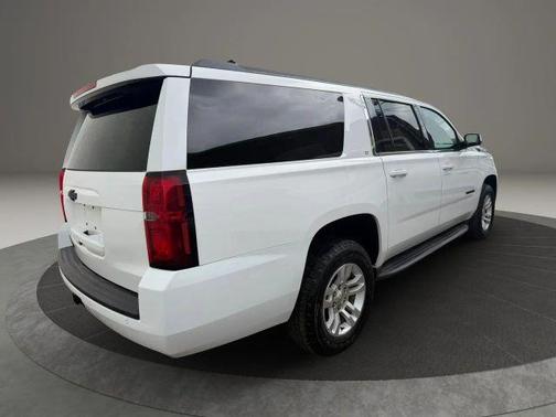 White 2015 Chevrolet Suburban 1500 LT