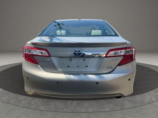 2014 Toyota Camry Hybrid XLE