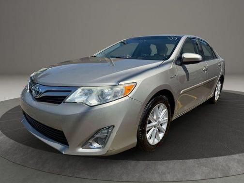 2014 Toyota Camry Hybrid XLE