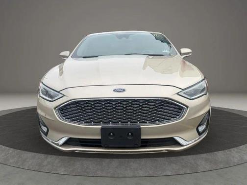 2019 Ford Fusion Hybrid Titanium