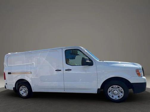 2019 Nissan NV Cargo NV2500 HD SV V6/SV V8