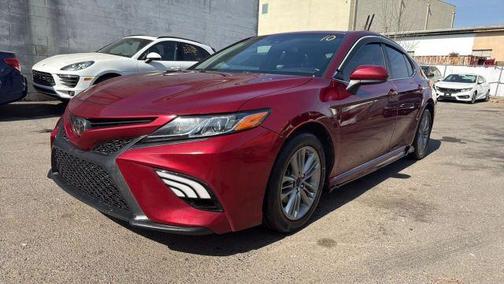 2018 Toyota Camry SE