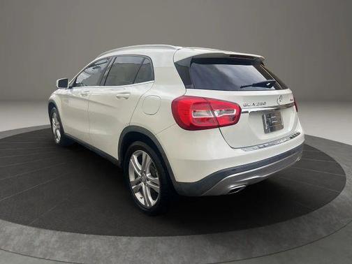 2015 Mercedes-Benz GLA-Class GLA 250 4MATIC