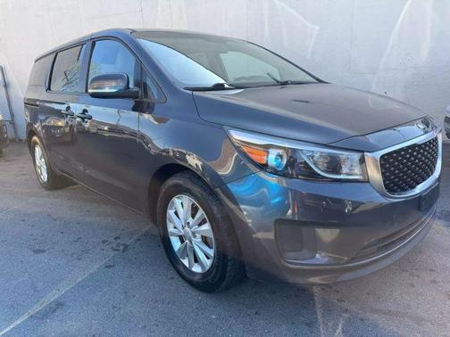 2018 Kia Sedona LX