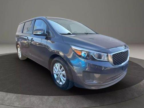 2018 Kia Sedona LX