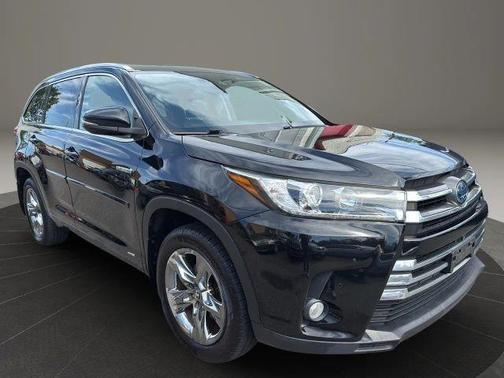 2017 Toyota Highlander Hybrid Limited Platinum