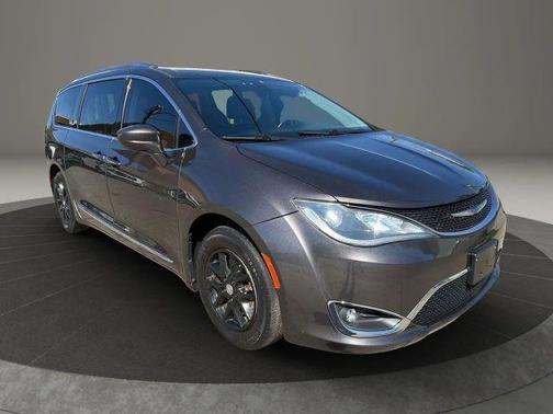 Gray 2020 Chrysler Pacifica Touring-L
