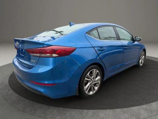 2018 Hyundai ELANTRA Limited