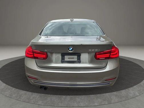2016 BMW 328 i xDrive SULEV