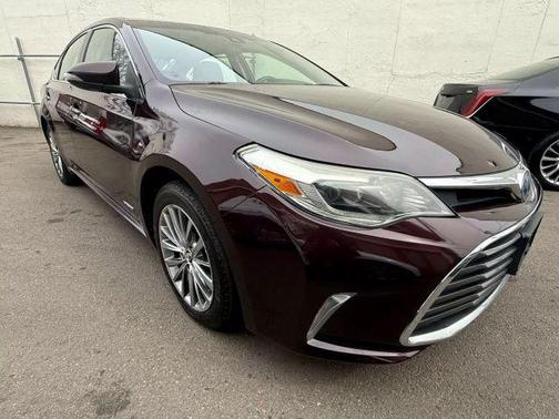 2016 Toyota Avalon Hybrid Limited