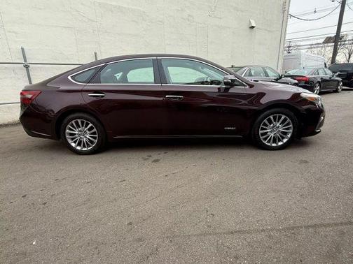 2016 Toyota Avalon Hybrid Limited