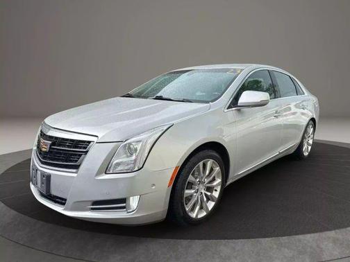 2016 Cadillac XTS Luxury Collection