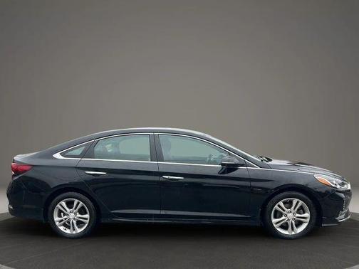 2018 Hyundai SONATA SEL