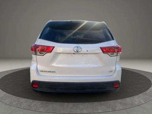 2018 Toyota Highlander LE Plus