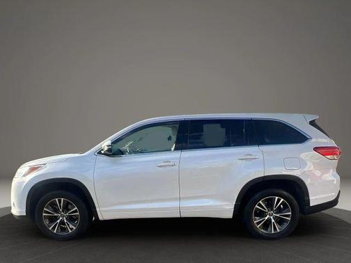 2018 Toyota Highlander LE Plus