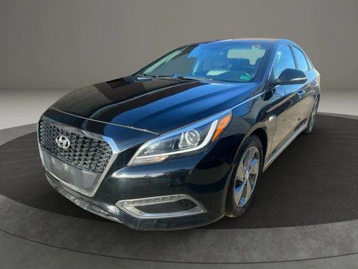 2017 Hyundai SONATA Hybrid Limited