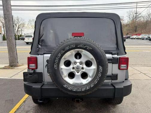2013 Jeep Wrangler Unlimited Sport