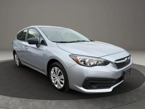 Ice Silver Metallic 2022 Subaru Impreza Base