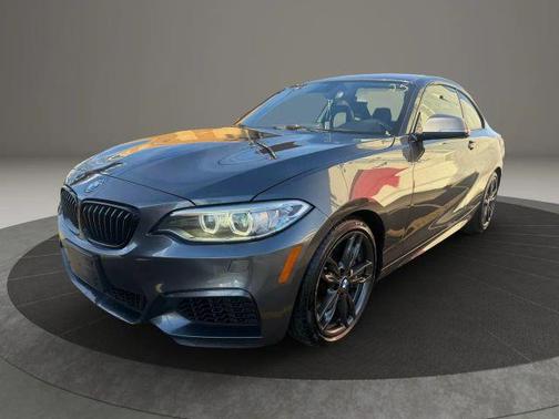2016 BMW M235 i