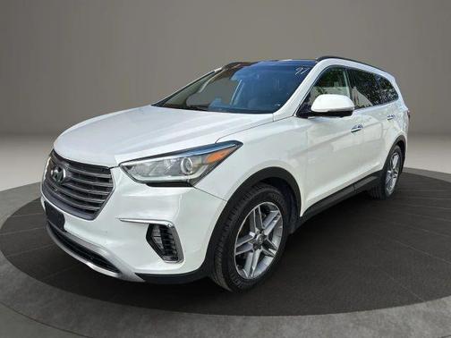 2017 Hyundai SANTA FE SE Ultimate