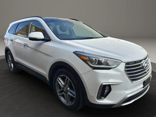 2017 Hyundai SANTA FE SE Ultimate