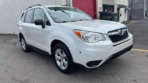 2015 Subaru Forester 2.5i