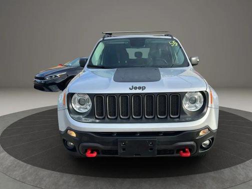 2017 Jeep Renegade Trailhawk