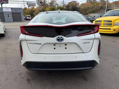 2021 Toyota Prius Prime Limited