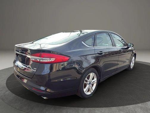 2018 Ford Fusion Hybrid SE