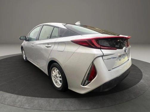 2021 Toyota Prius Prime LE