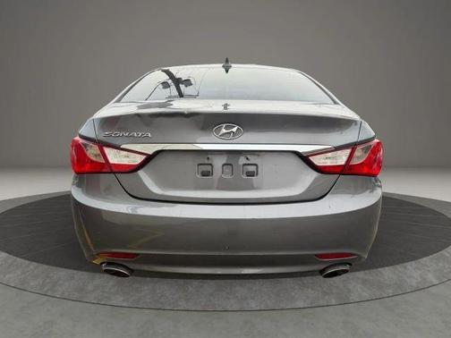 2011 Hyundai SONATA SE