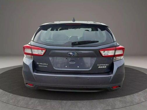 2017 Subaru Impreza 2.0i Limited