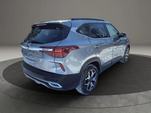 2021 Kia Seltos EX