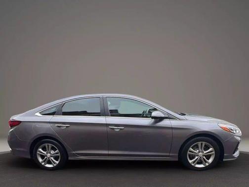 2018 Hyundai SONATA SEL