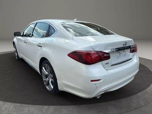 2016 INFINITI Q70L 3.7X