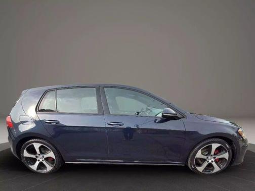 2017 Volkswagen Golf GTI S 4-Door