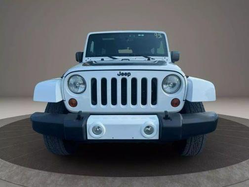 2012 Jeep Wrangler Unlimited Sahara