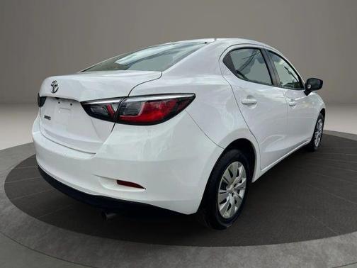 White 2019 Toyota Yaris Sedan L