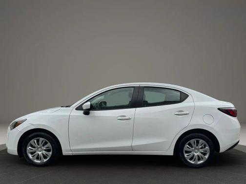 White 2019 Toyota Yaris Sedan L