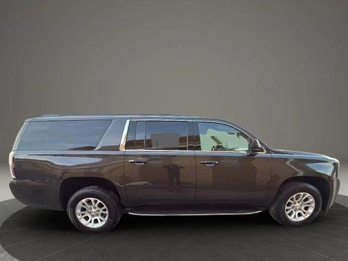 2017 GMC Yukon XL SLT