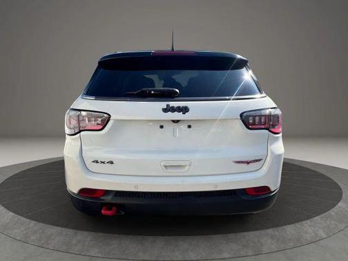 2021 Jeep Compass Trailhawk