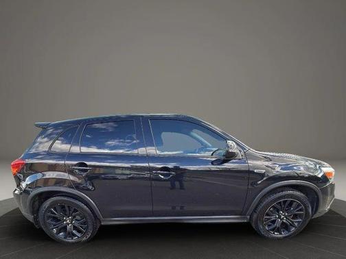 2019 Mitsubishi Outlander Sport SE