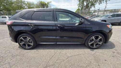 2020 Ford Edge ST