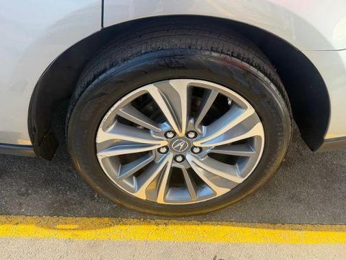 Silver 2017 Acura MDX 3.5L w/Technology & Entertainment Pkgs