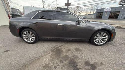 2019 Chrysler 300 Limited