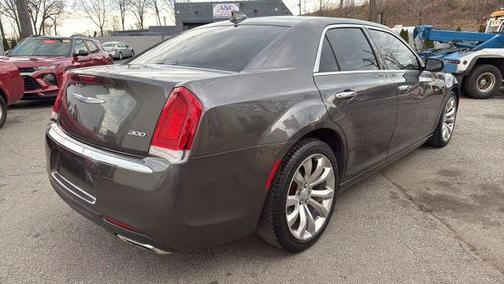 2019 Chrysler 300 Limited