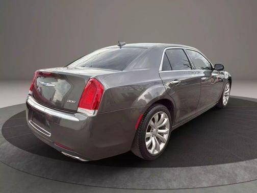 2019 Chrysler 300 Limited